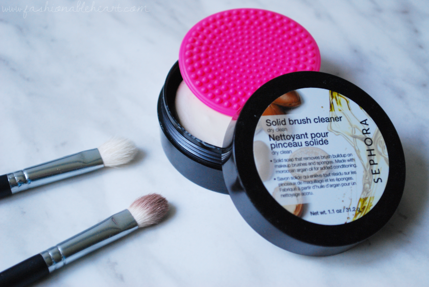 bbloggers, bbloggersca, canadian beauty bloggers, sephora canada, solid brush cleaner, cleanser, review, easy, product
