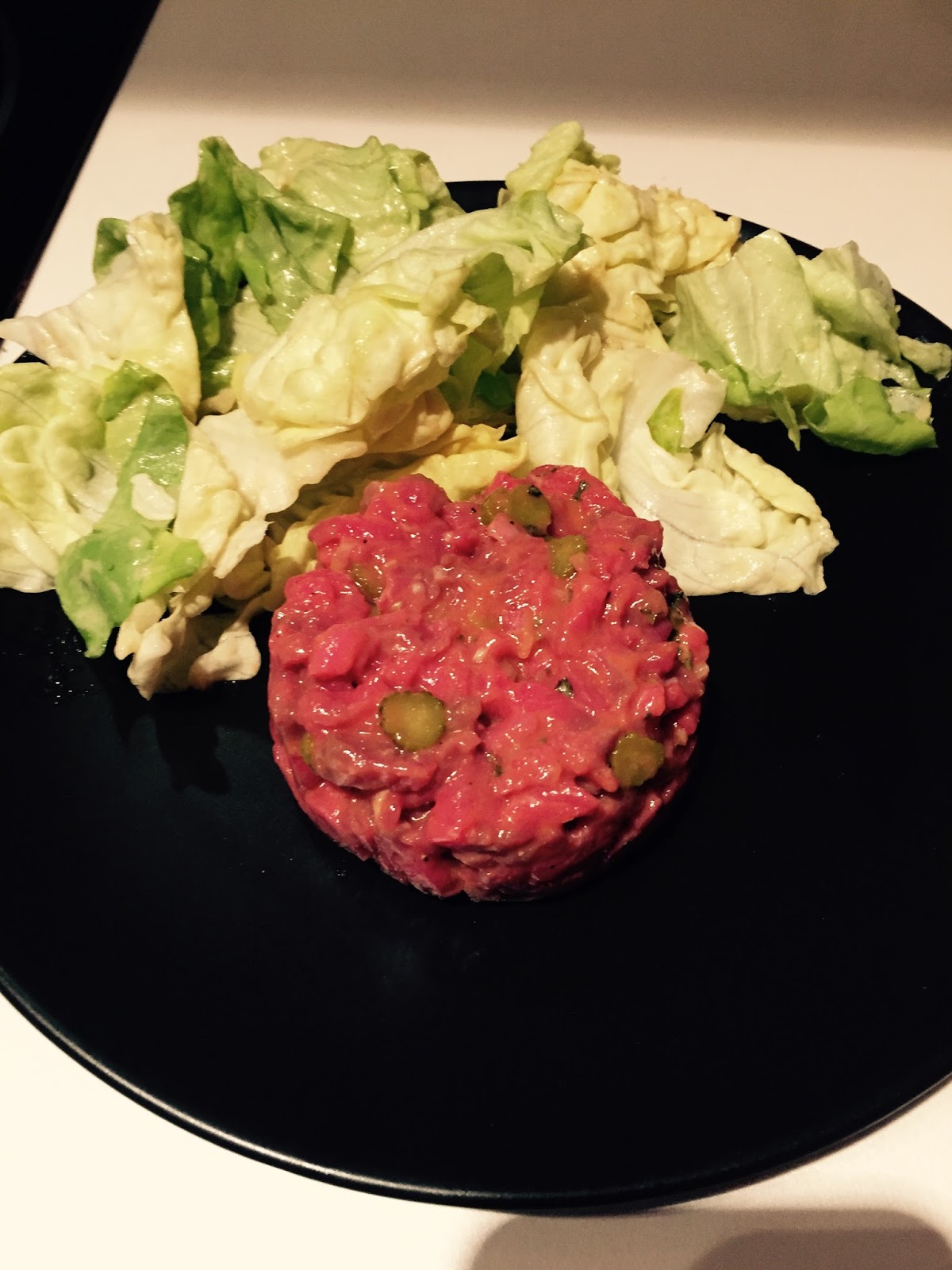 LE TARTARE DE BOEUF AU COUTEAU