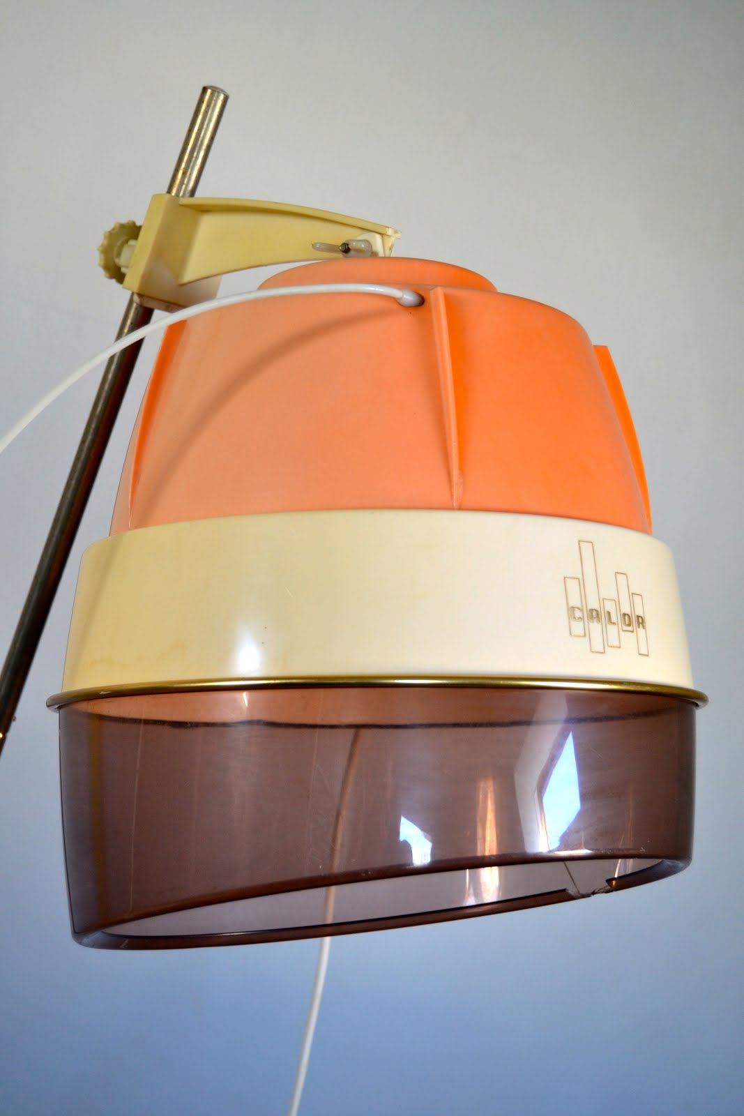 Vintage Lifestyle Concept Store : CASQUE SÈCHE CHEVEUX SUR PIED , ROSE ...