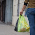 Desde que se prohibió su entrega en supermercados, se evitó el uso de 250 millones de bolsas plásticas en Capital