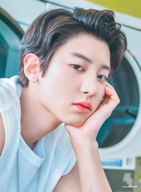 26 thần tượng KPOP không ngần ngại khoe hình xăm trên người mình   BlogAnChoi