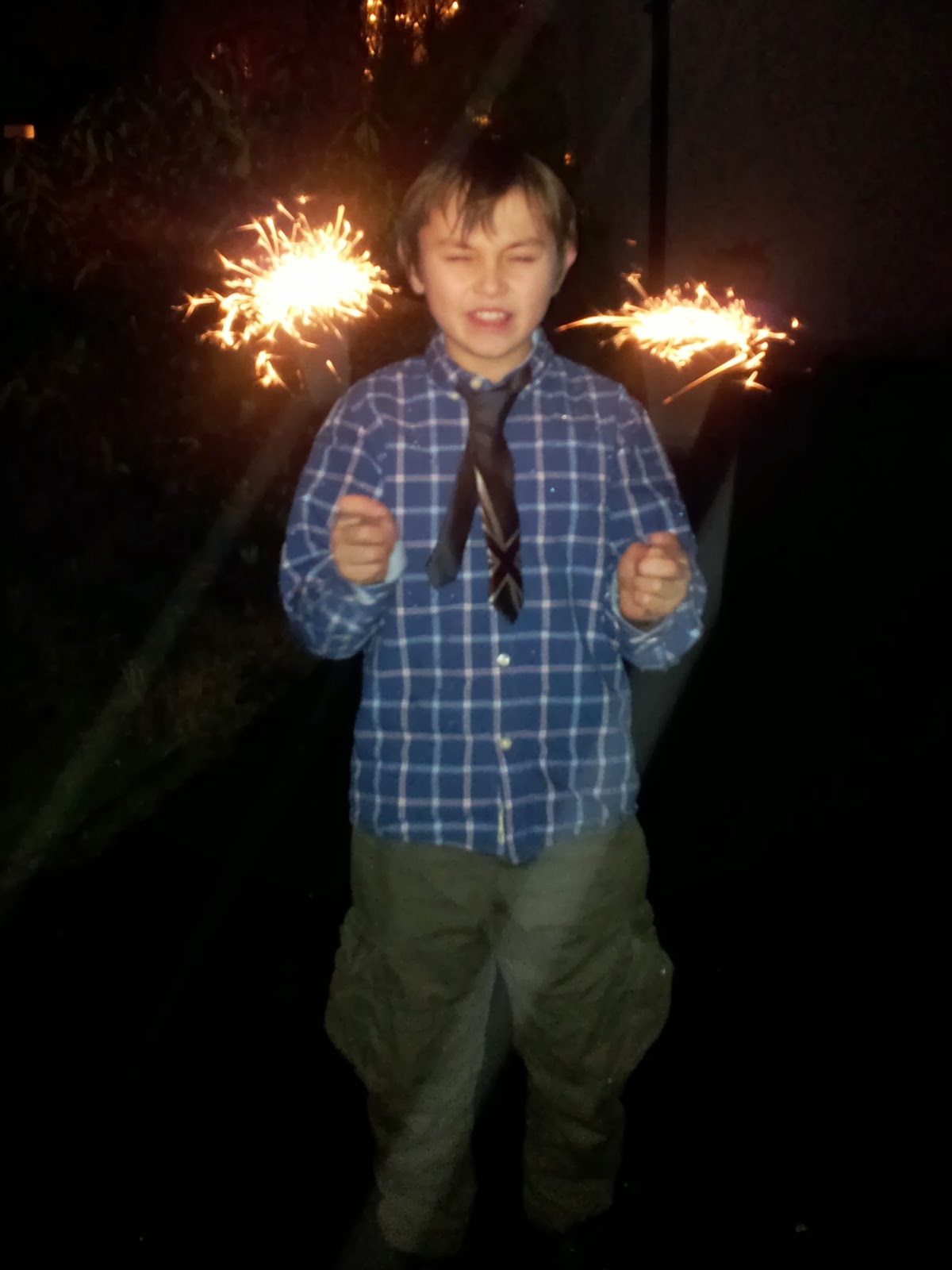 , Celebrating The New Year in the Woods #CountryKids