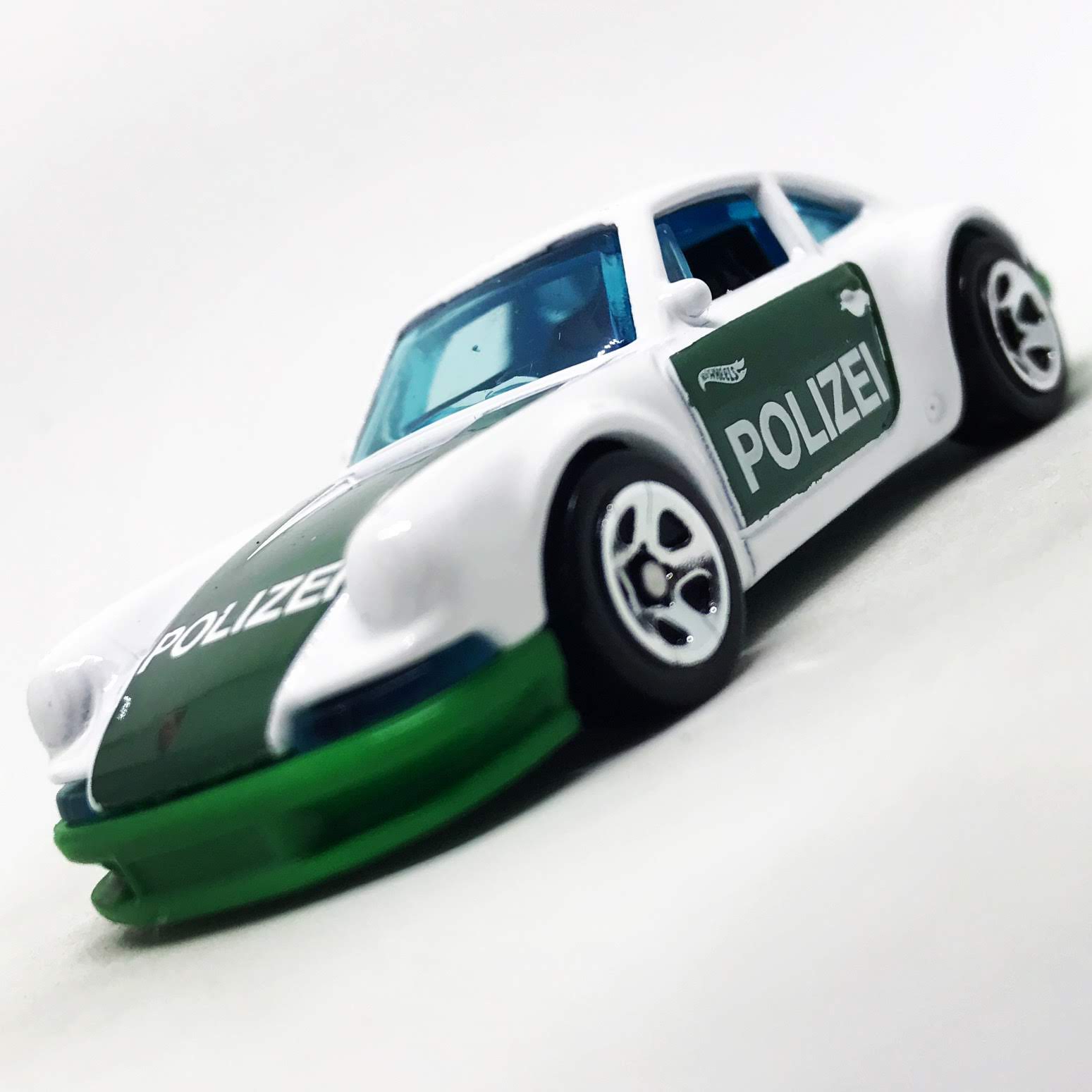 1971 Porsche 911 (2019 HW Rescue - Polizei Police) .