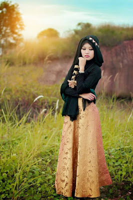 Foto Cewek Model  hijab vintage Foto Cewek Model  hijab variasi