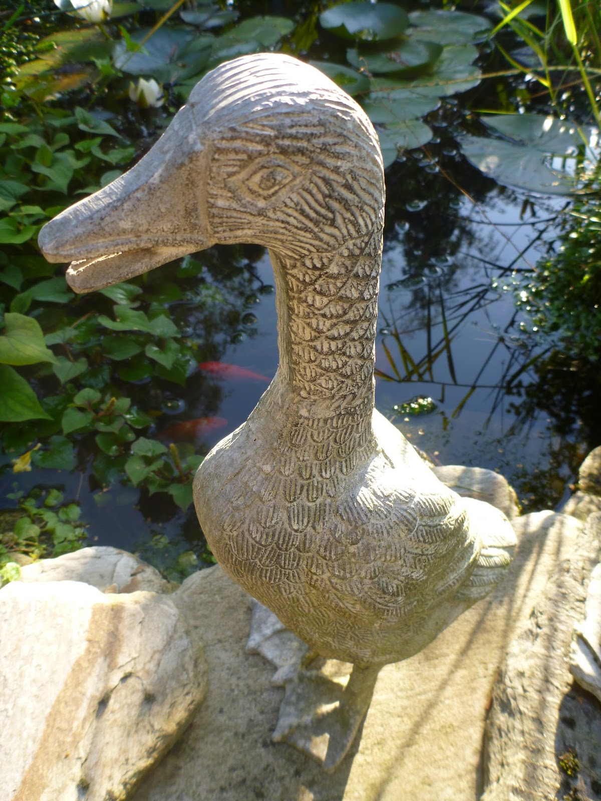 A Garden Less Ordinary: Garden ornaments - tasteful or tacky?