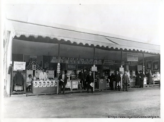 Photo noir et blanc Gladel clermont-Ferrand, 1933 Photo noir et blanc Gladel clermont-Ferrand, 1933