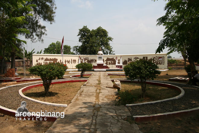monumen kebulatan tekad rengasdengklok