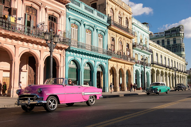 Old cars cruising around in Old Havana are a common sight
