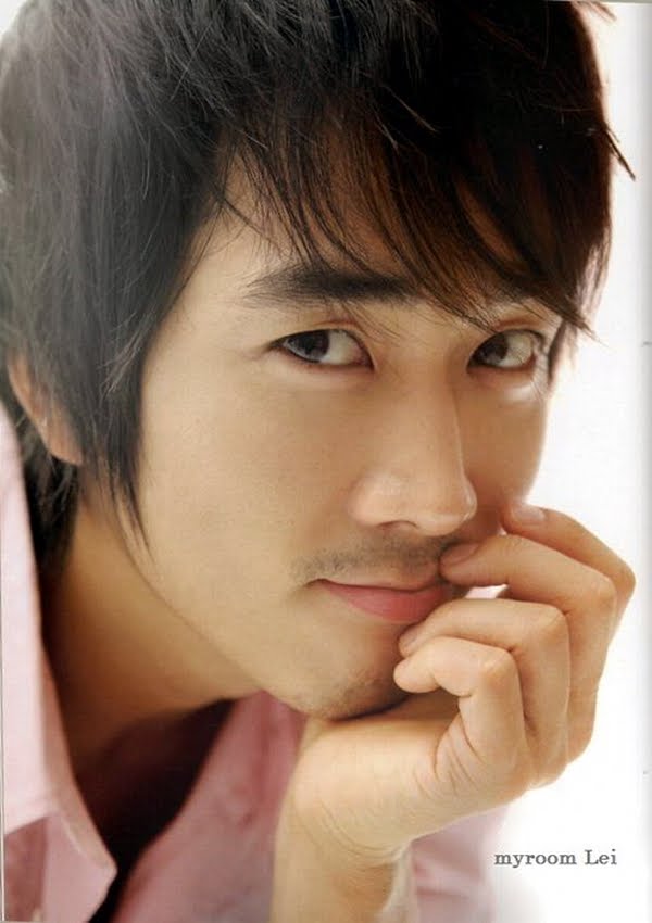 Top 8 Sexiest Korean Man Alive 2011-Top Things Around Us
