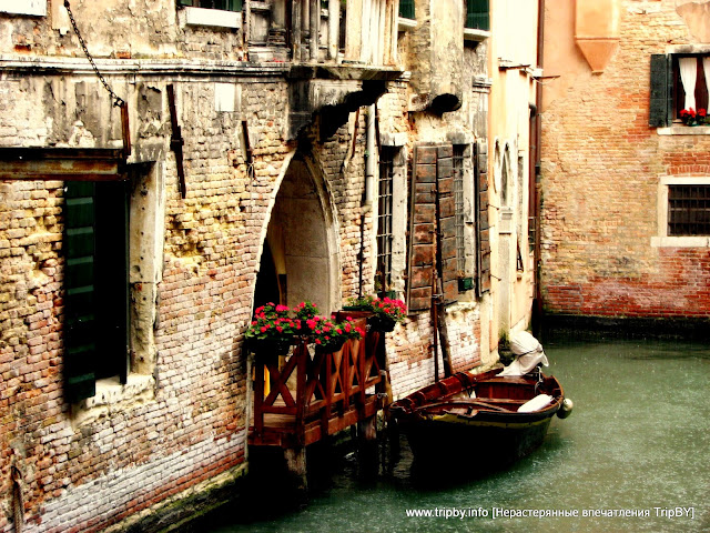 Венеция. Канал. Лодка. Дом by TripBY
