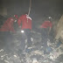 Incêndio atinge prédio no centro de Ipirá