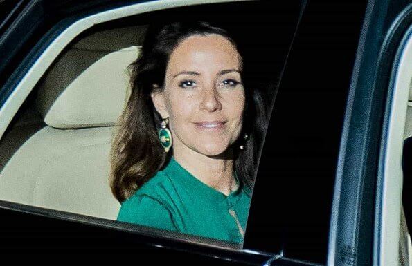 Princess Marie wore Raquel Diniz green armonia silk georgette dress. Crown Princess Mary wore a floral maxi skirt
