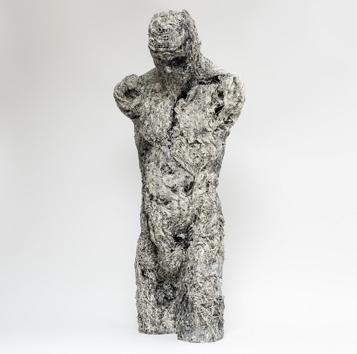 Anna Gillespie, "Torso" - plaster, resin, mixed media | obras de arte, esculturas figurativas, art pictures, sculptures | Art Selecta Anna Gillespie, "Torso" - plaster, resin, mixed media | obras de arte, esculturas figurativas, art pictures, imagenes bellas, sculptures