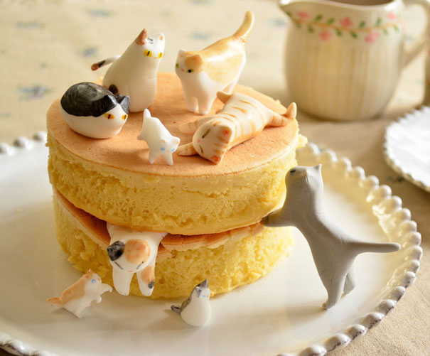 Kue dengan bentuk kucing yang lucu http://ayoinfokan.blogspot.com/2015/09/kue-bentuk-kucing-yang-lucu.html