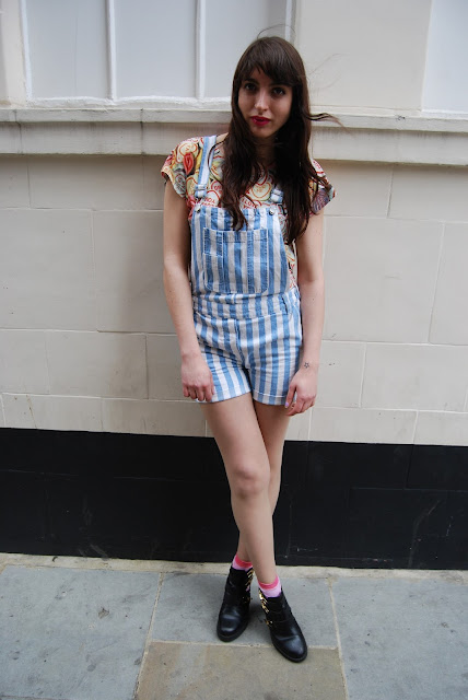 Two Shoes, One Pair: Way to Wear: Dungarees - Amy