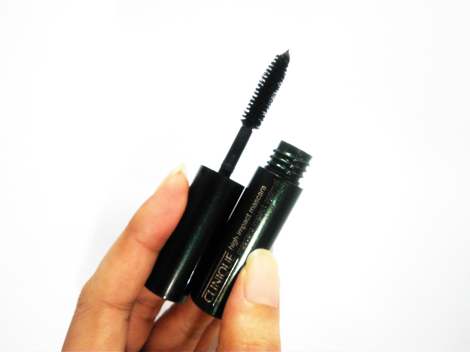 Demure Sweetie blog Review Clinique vs. Mascara