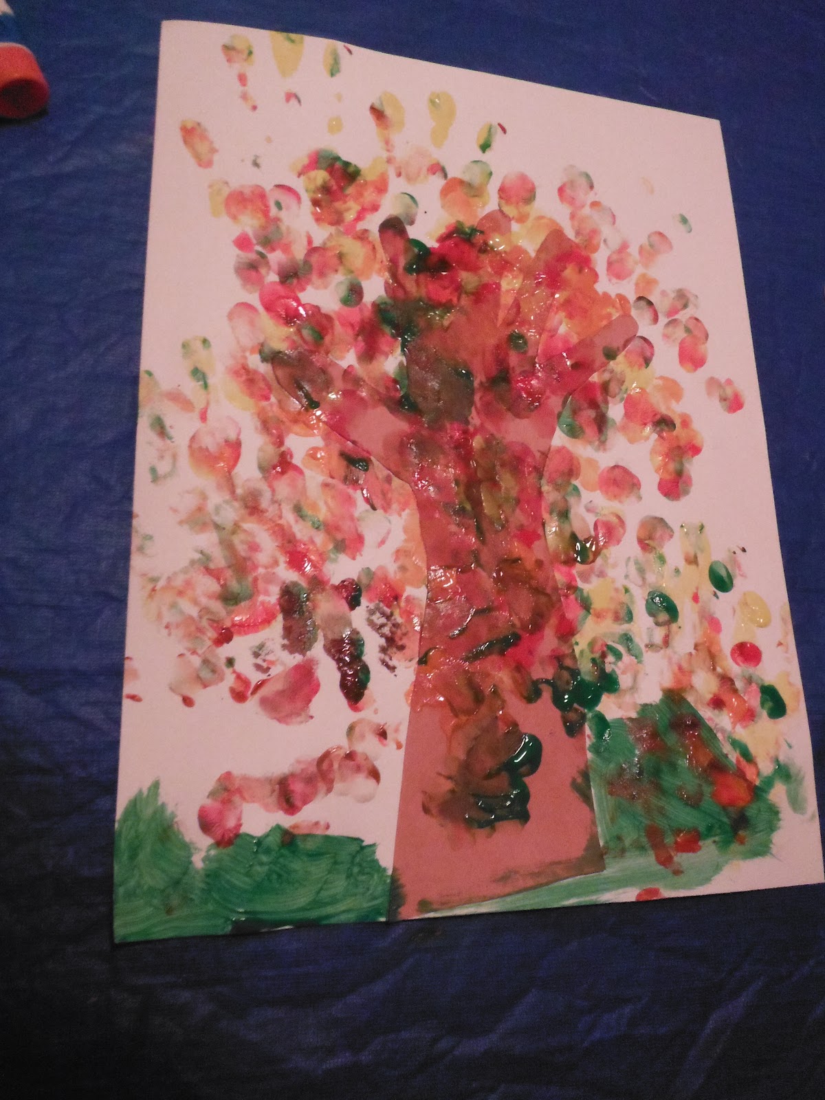 Mama's Crafty Kids: Fingerprint Fall Tree