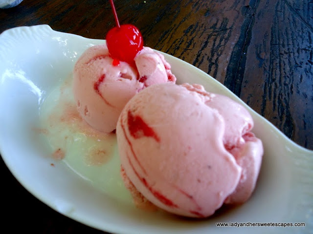 ice_cream at Alona Tropical Beach Resort Bohol