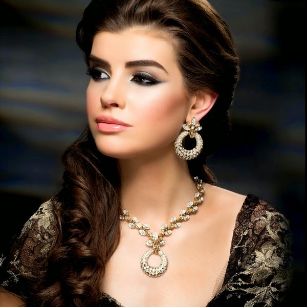 Long frocks Pakistani Dresses Mehndi Designs