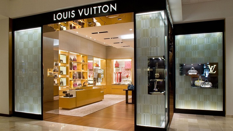 Louis Vuitton Beverly Hills Saks, Beverly Hills - CA