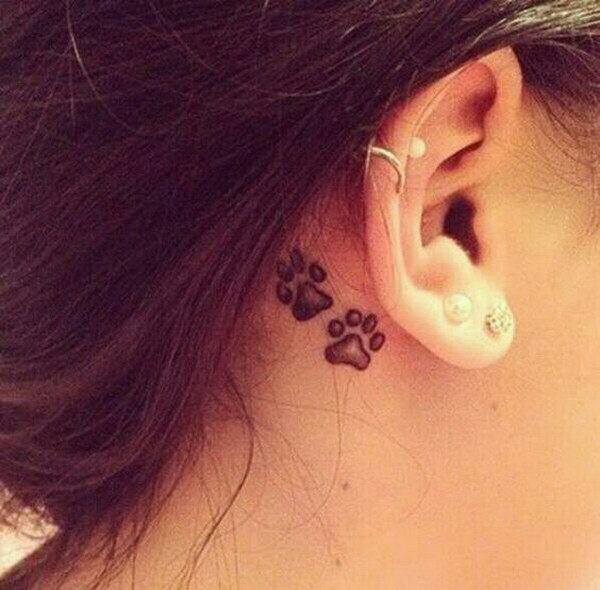 Tatuagens femininas atrás das orelhas Tatuagens femininas atrás das orelhas