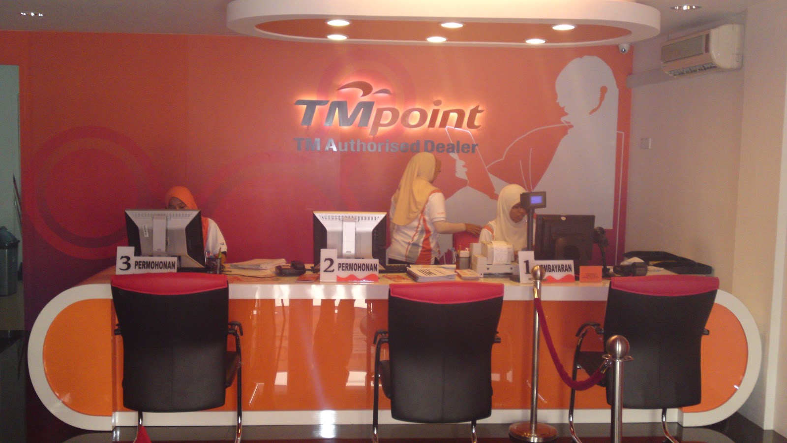 Bingkisan Alunan Dunia: Pengalaman bekerja di TM Point TAD Jerantut