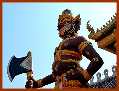 Wat Suthon Mongkhon Khiri, Phrae
