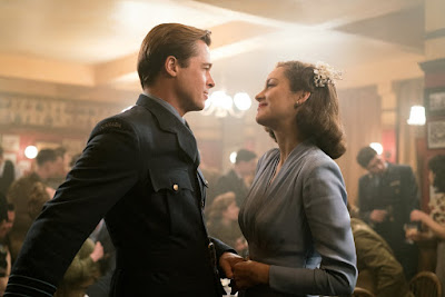 Picture of Marion Cotillard and Brad Pitt in Allied (2016) (7)