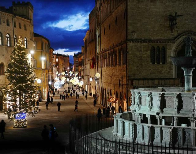 Mercatini di Natale a Perugia - Poracci In Viaggio mercatini-di-natale-perugia-poracci-in-viaggio
