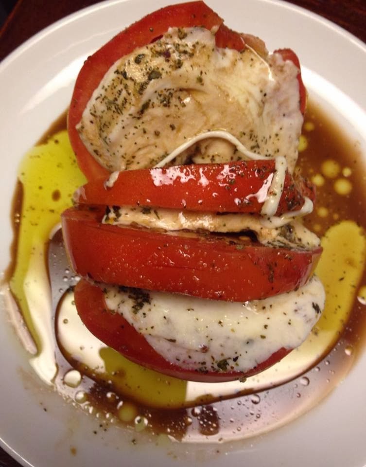 Lolo's Specialty Tomato with mozzarella di Bufala