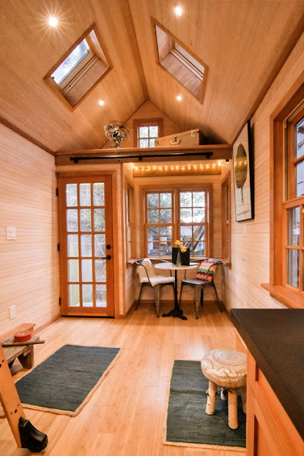 TINY HOUSE TOWN: Terrapin Tiny House (160 Sq Ft)