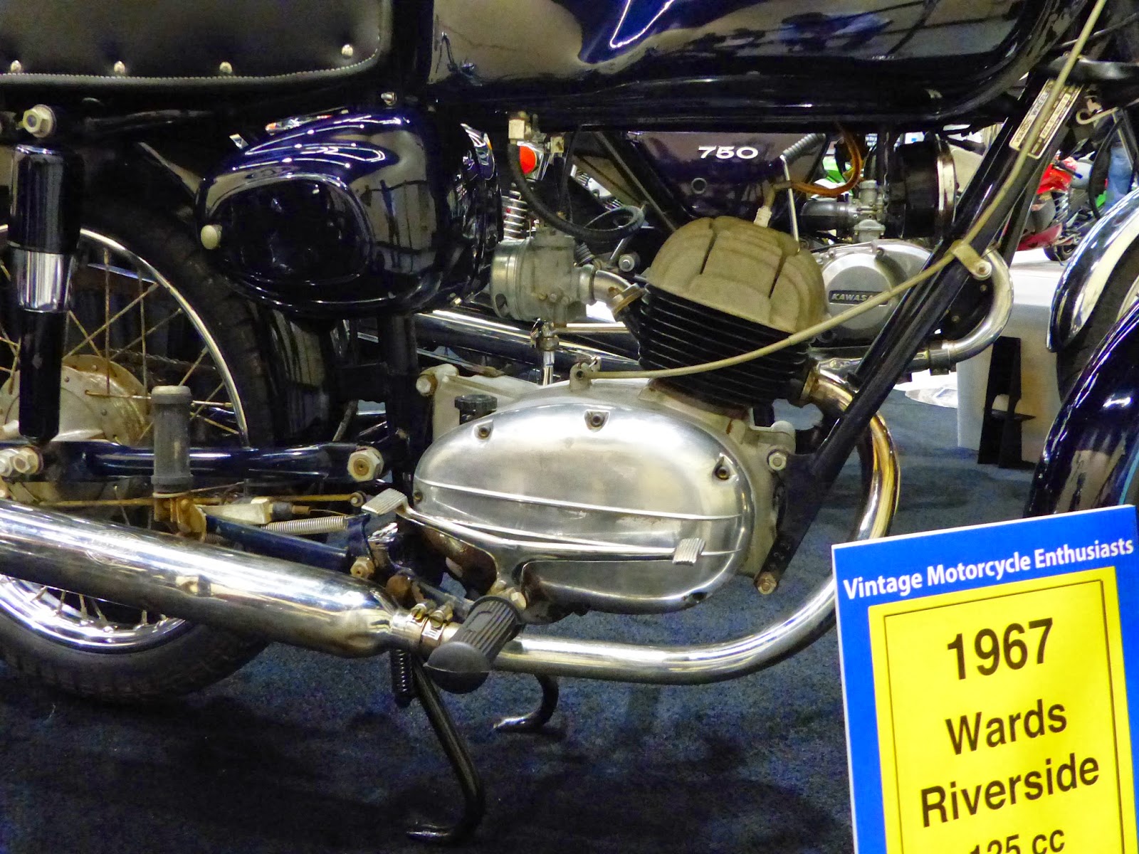OldMotoDude 1967 Benelli/Wards Riverside 125 at the 2014 International Motorcycle Show