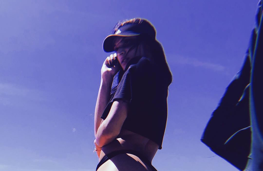 Pabllo Vittar publica fotos ousadas em dia de praia em Alagoas Pabllo Vittar publica fotos ousadas em dia de praia em Alagoas