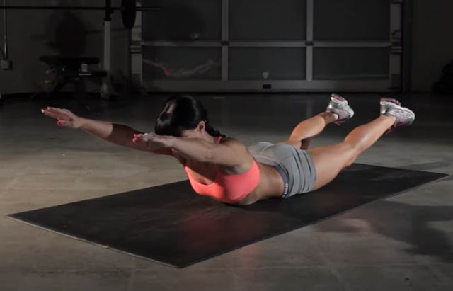 Reduce Back Fat Fast For Women- Superman Pose Reduce Back Fat Fast For Women- Superman Pose