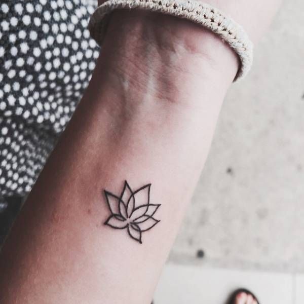 tatuagens femininas no pulso tatuagens femininas no pulso