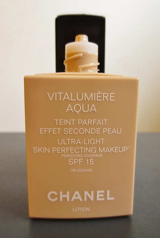 CHANEL Vitalumiere Aqua Ultra-Light Skin Perfecting Makeup SPF 15 AUTHENTIC  NIB!
