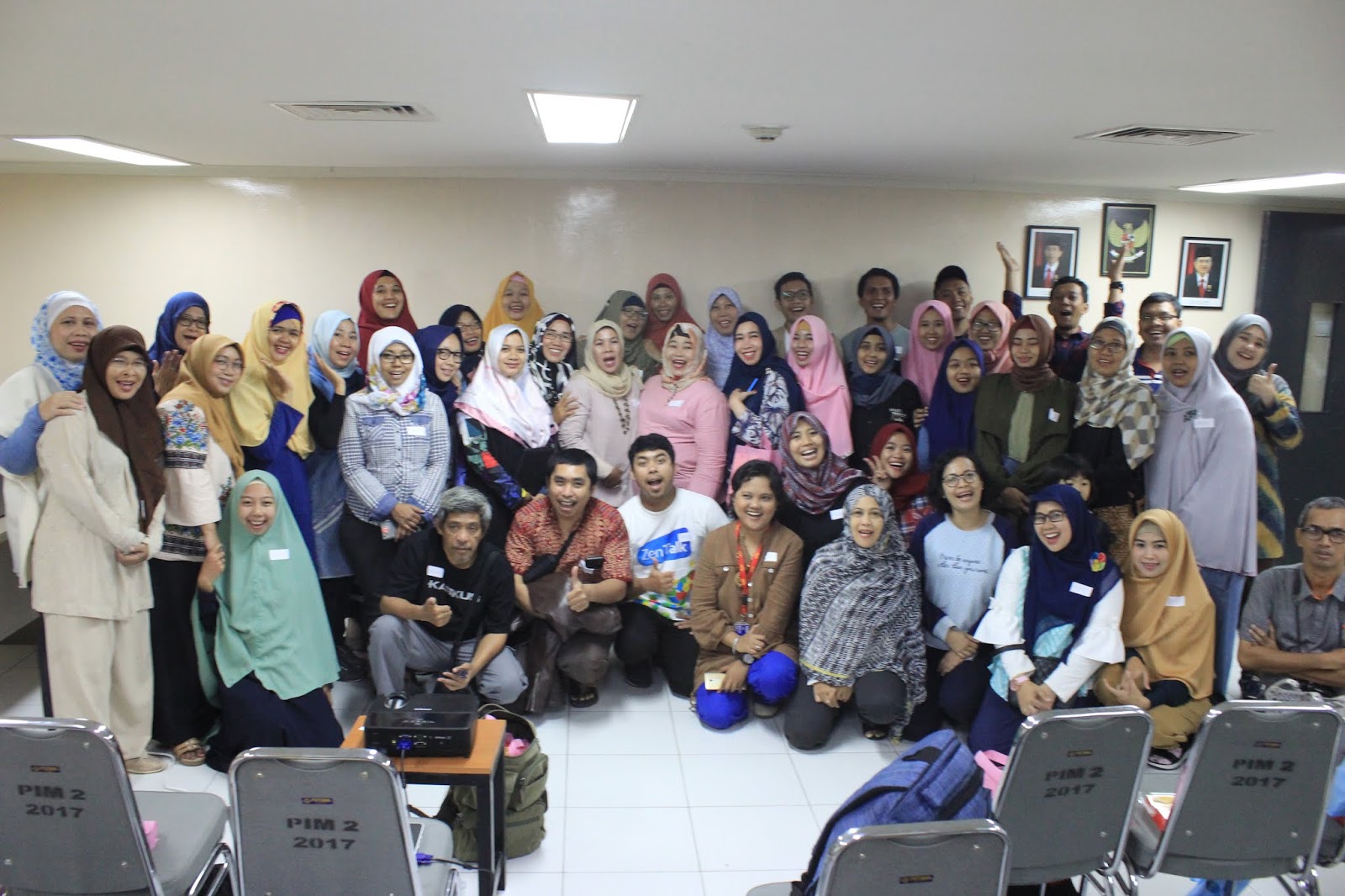 WRITE ME BETTER: SENYUM NAN SEMPURNA SEMAKIN MUDAH DI DAPAT : BLOGGER�S