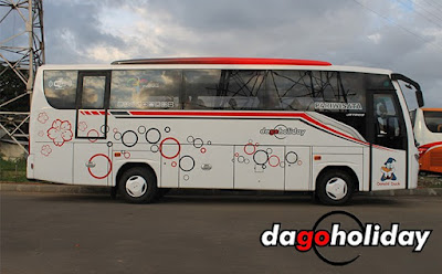 Liburan seru bersama bus pariwisata milik Dago Holiday
