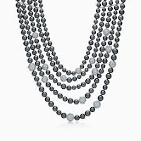 Pearl black necklace