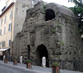The remains of Porta Pretoria in Albano Laziale