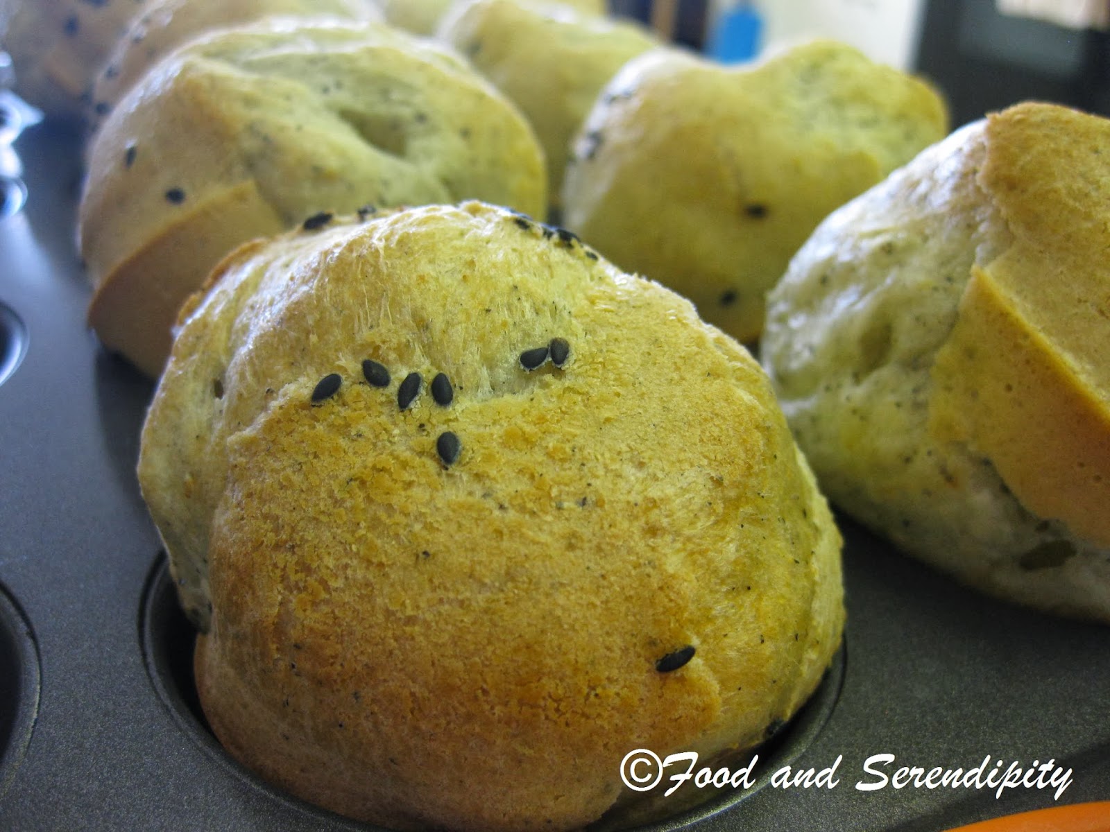 Food and Serendipity Sesame Tapioca Bread (Sesame Mochi Bread)
