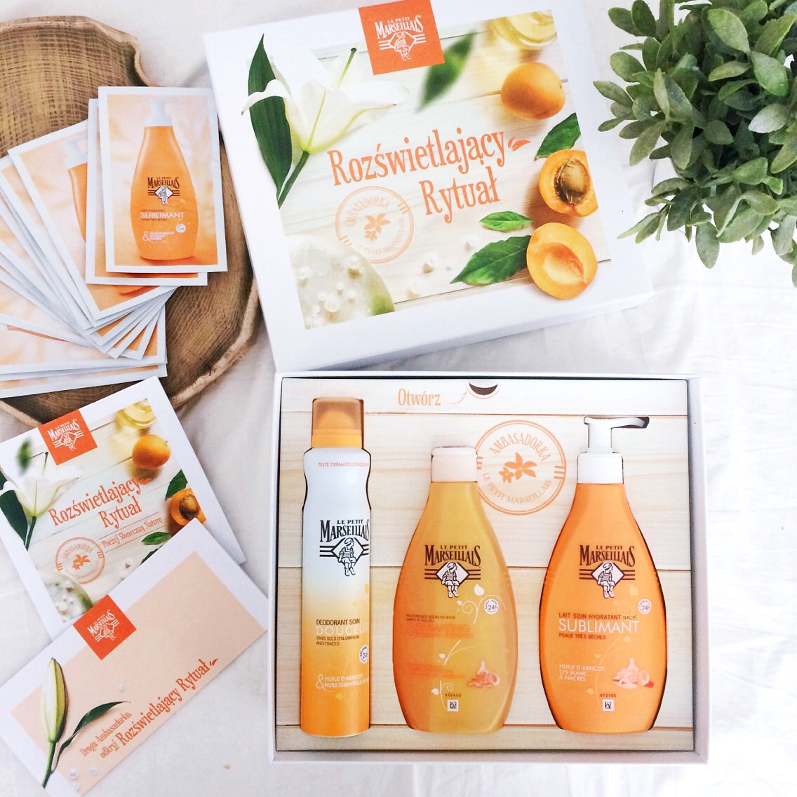 Le Petit Marseillais - Rozswietlajacy Rytual