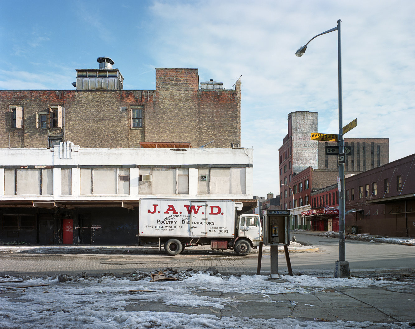 12 Amazing Photographs Capture Streets of New York's Meatpacking