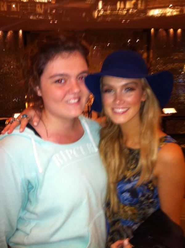 We Always Love Jonas Brothers: Meet & Greet Nick Jonas y Delta Goodrem
