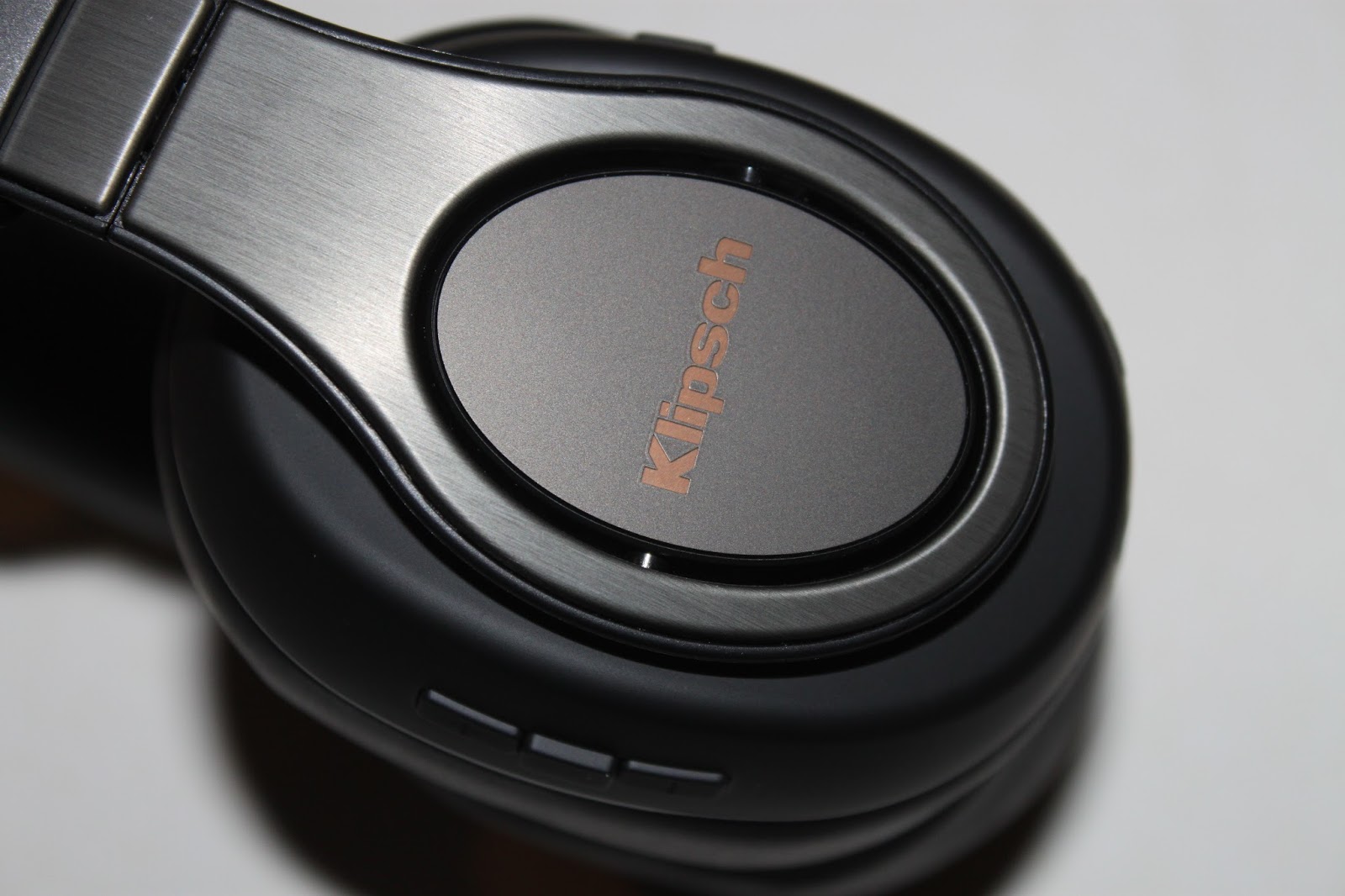 Stereowise Plus Klipsch Reference Over Ear Bluetooth Headphones Review