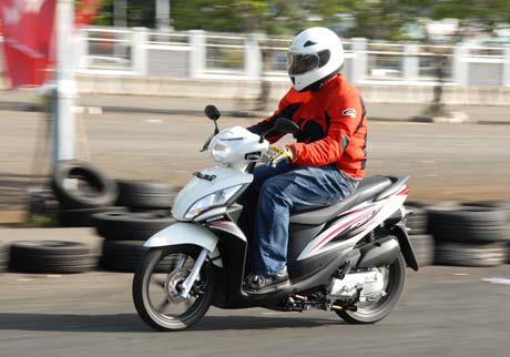 honda+spacy.jpg