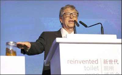 Bill Gates apresenta vaso sanitário do futuro