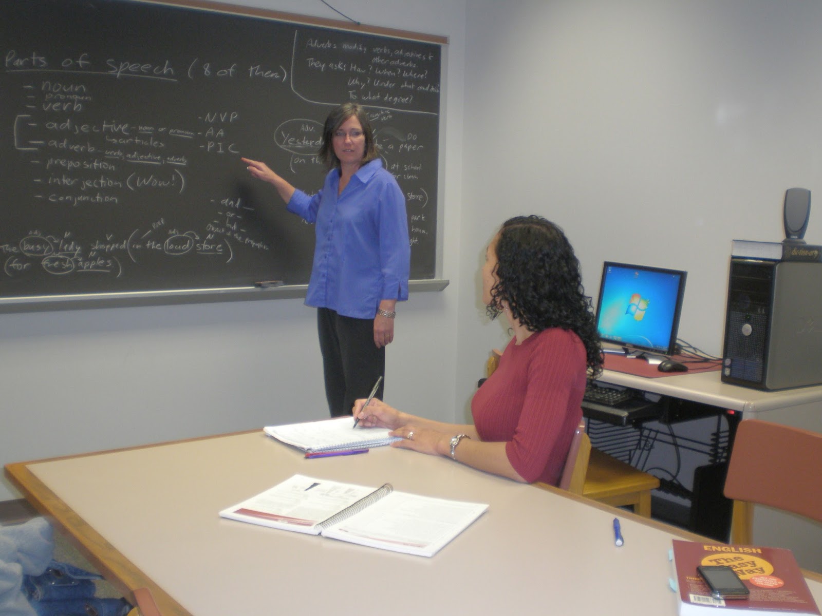 Easy english картинки. English tutor надпись. English tutor надпись. English tutor. Tutor надпись.