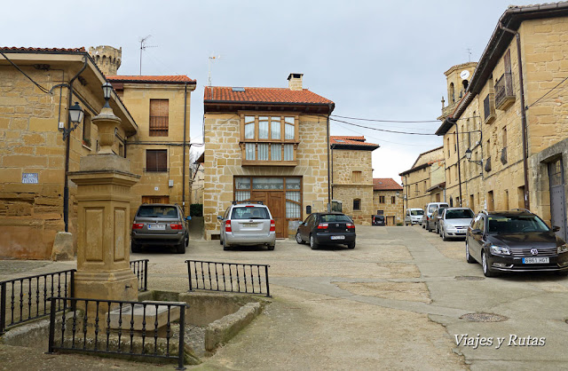 Plaza del Ayuntamiento de Sajazarra