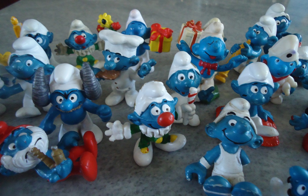 original smurf figurines